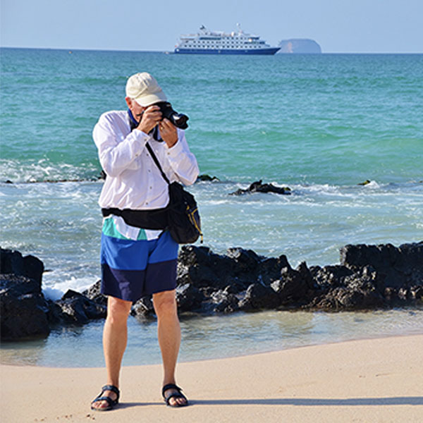 600_0018_D-Santa-Cruz-II-Galapagos-Cruise-Beach-Visit-1